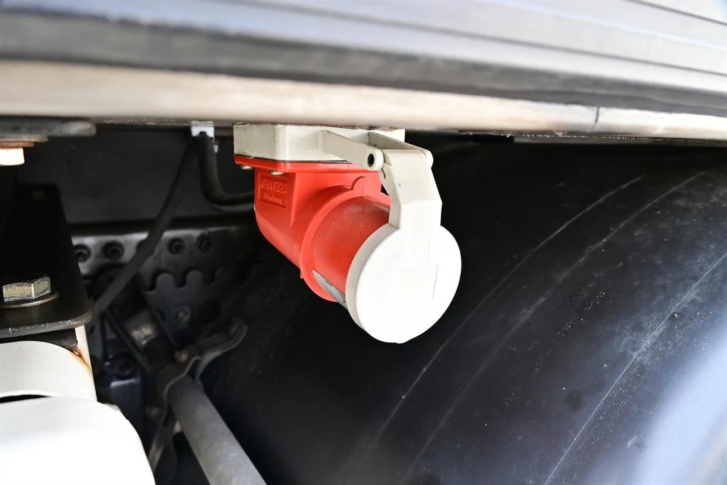 Mercedes-Benz Atego 1530 - изображение 10