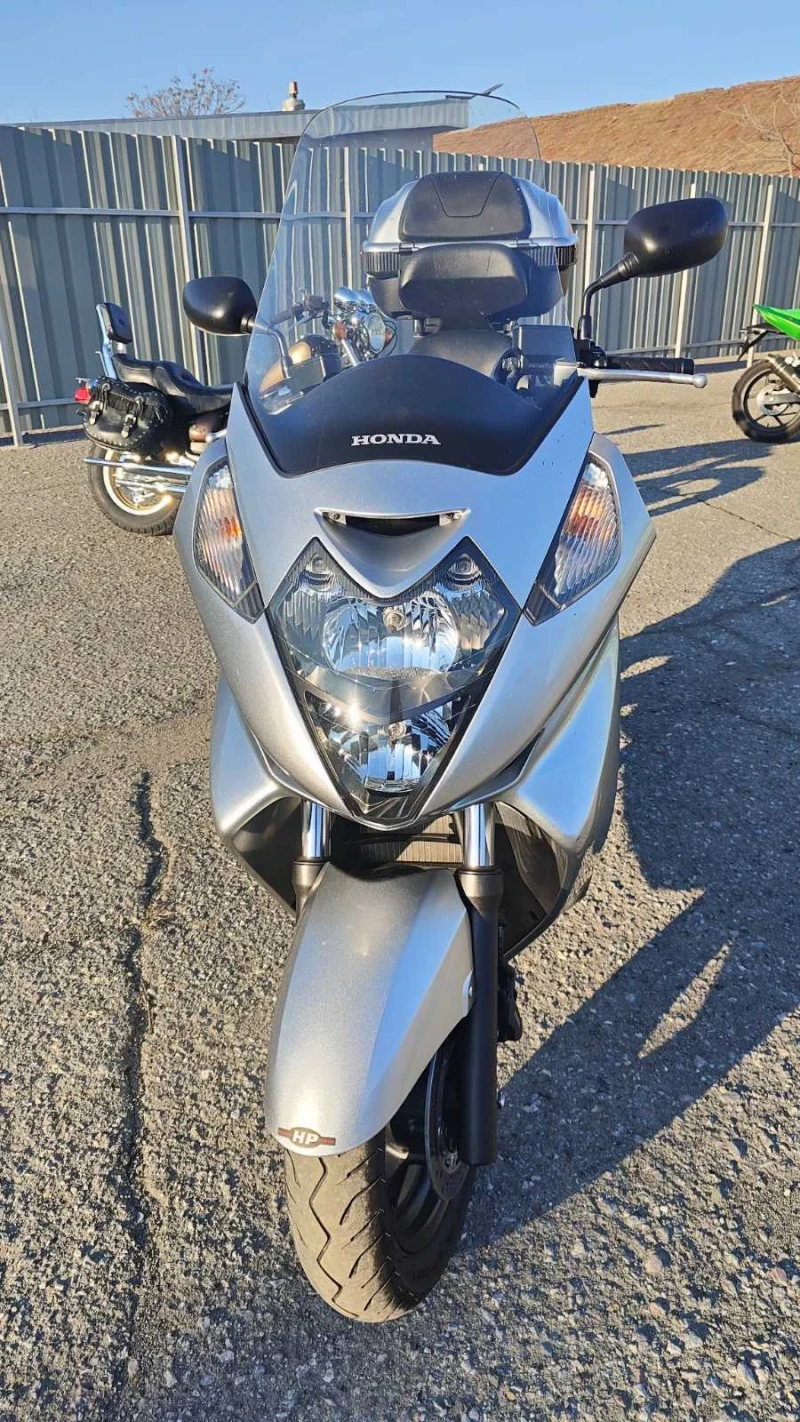 Honda Silver Wing, снимка 2 - Мотоциклети и мототехника - 49376562