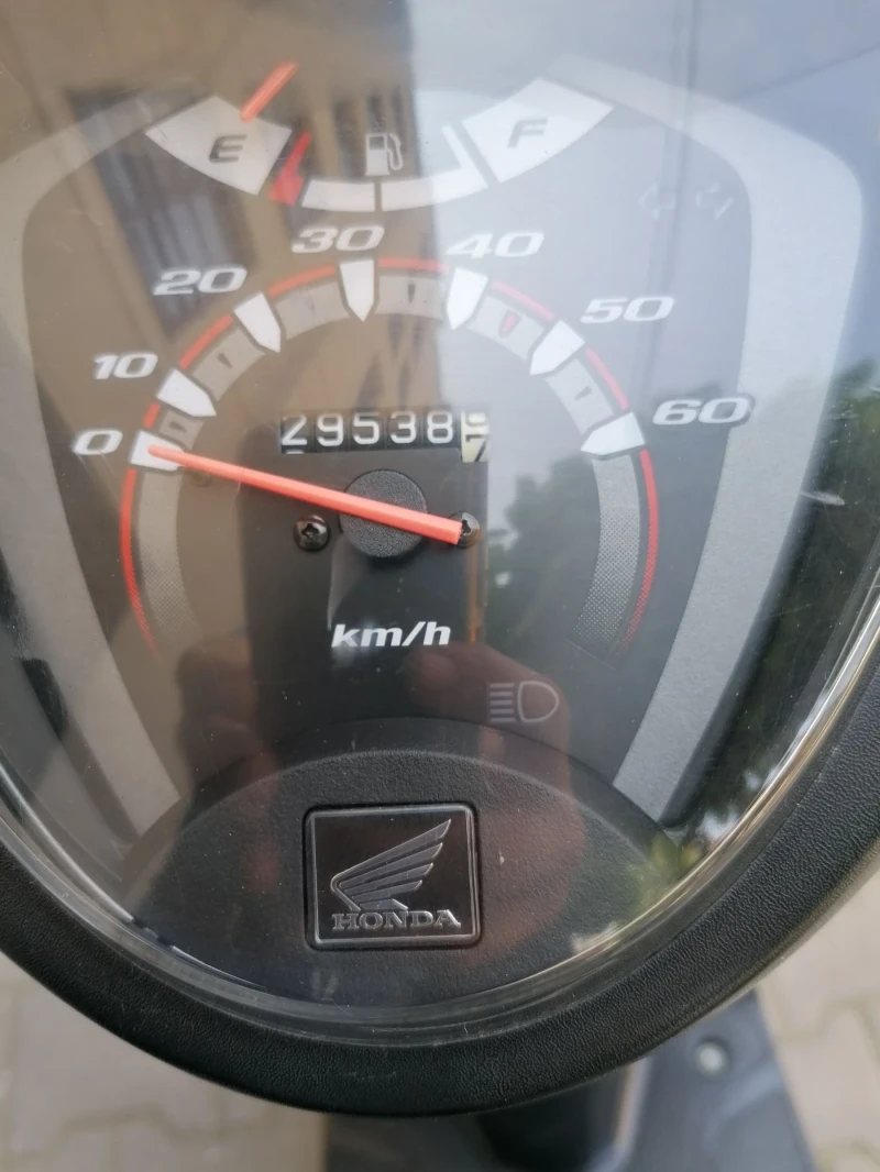 Honda Vision NSC 50 i , снимка 11 - Мотоциклети и мототехника - 51589650