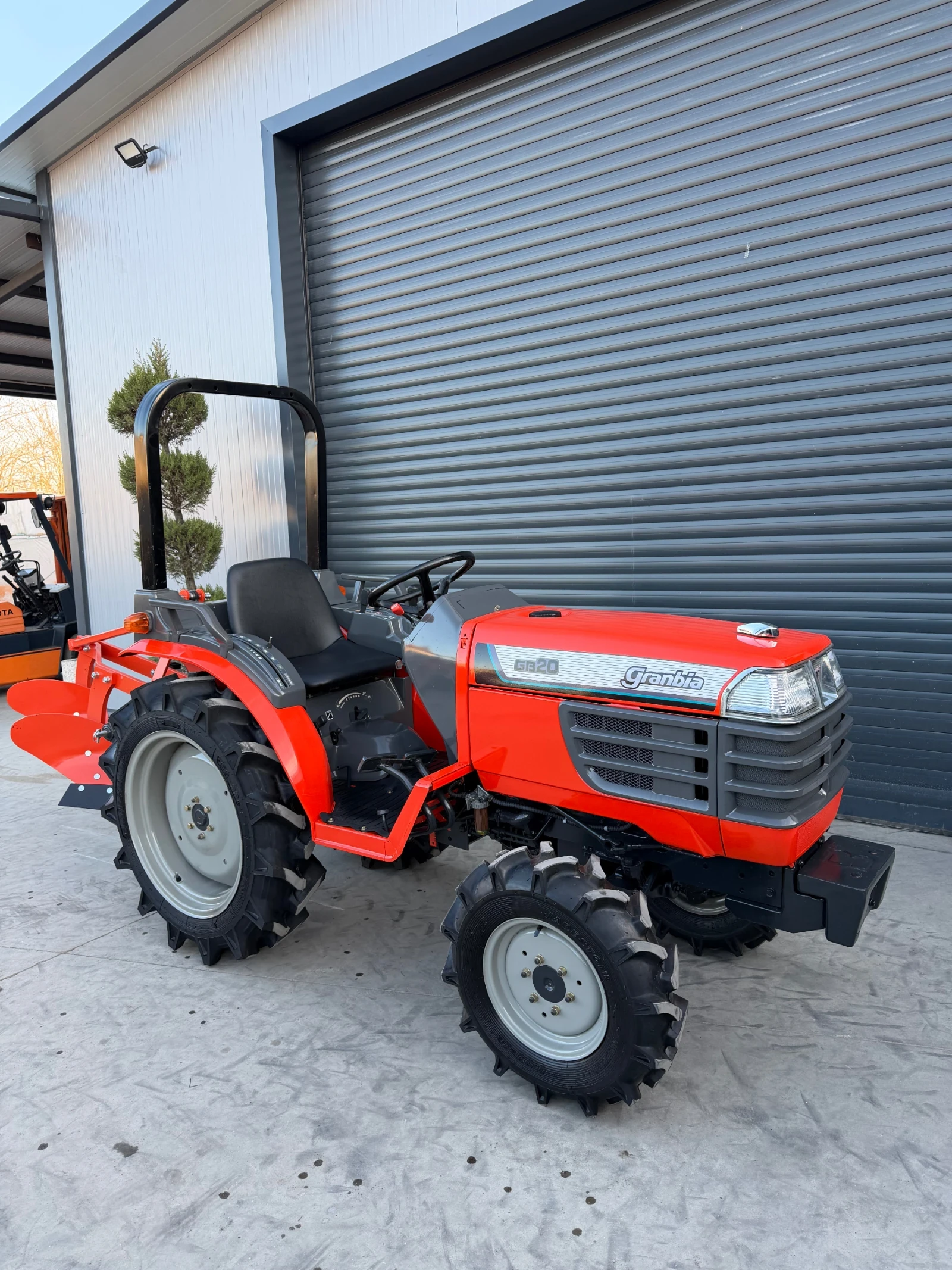 Трактор Kubota GB20, снимка 2 - Селскостопанска техника - 53786654