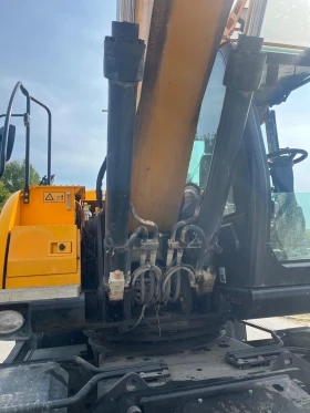      JCB JS 175 W PLUS + 2   