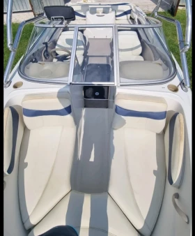 Лодка Bayliner Capri 195, снимка 6