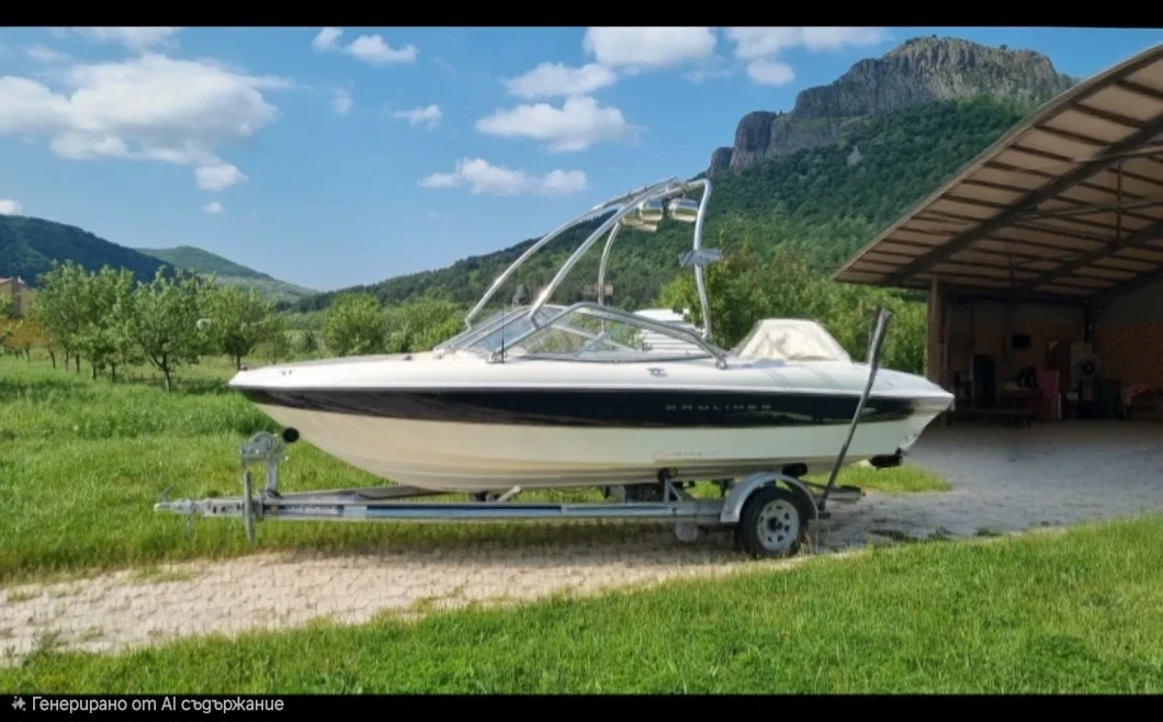 Лодка Bayliner Capri 195