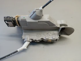 Брава предна лява  Пежо 508 2.0хди