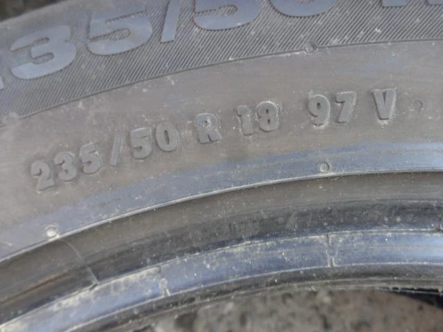 Гуми Летни 235/50R18, снимка 4 - Гуми и джанти - 21429775