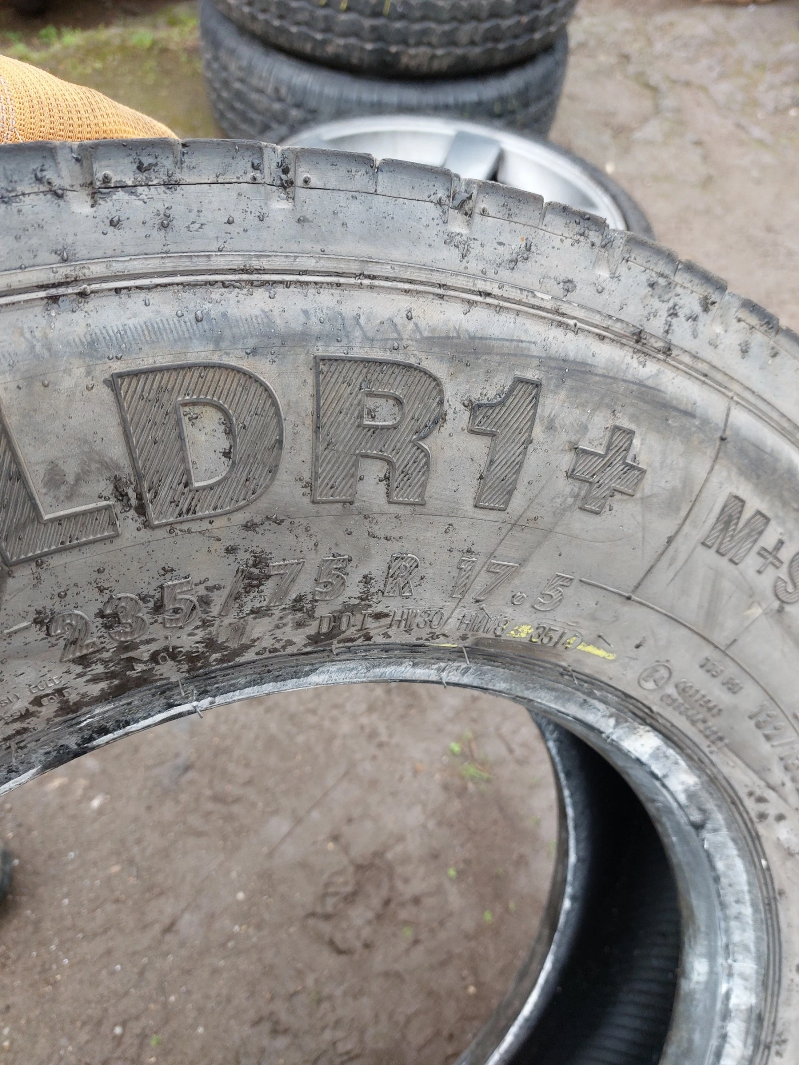 ���� 235/75R17.5 | Mobile.bg � ����������� 5