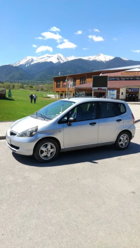 Обява за продажба на Honda Jazz 1.3 перфектно състояние  ~2 000 лв. - изображение 1