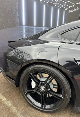 Обява за продажба на Porsche Taycan Porsche Taycan 4S-Carbon Packet-FULL-Гаранционен ~ 149 999 лв. - изображение 6