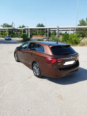 Toyota Avensis 1.8 VVTI, KEY LESS, NAVI, LPG | Mobile.bg    3