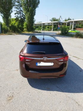 Toyota Avensis 1.8 VVTI, KEY LESS, NAVI, LPG | Mobile.bg    4