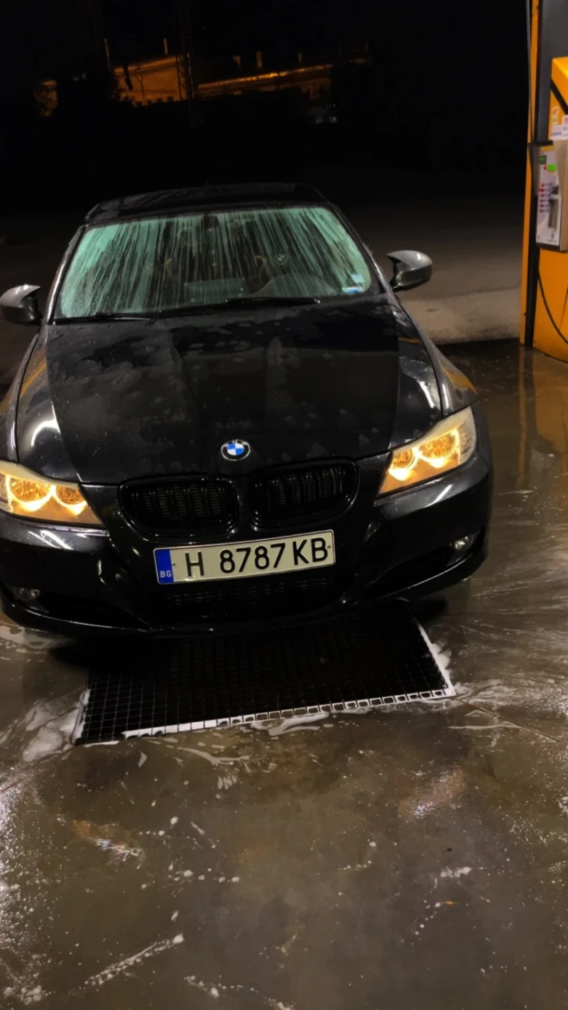 BMW 320, снимка 14 - Автомобили и джипове - 47662353