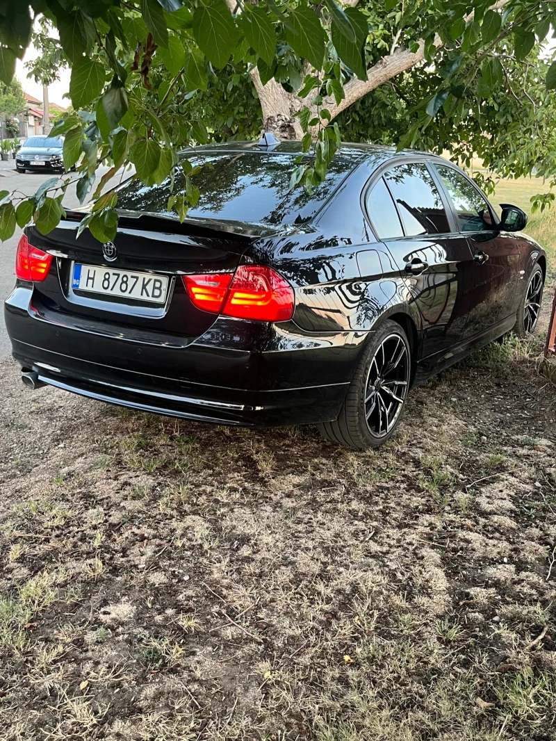 BMW 320, снимка 11 - Автомобили и джипове - 47662353