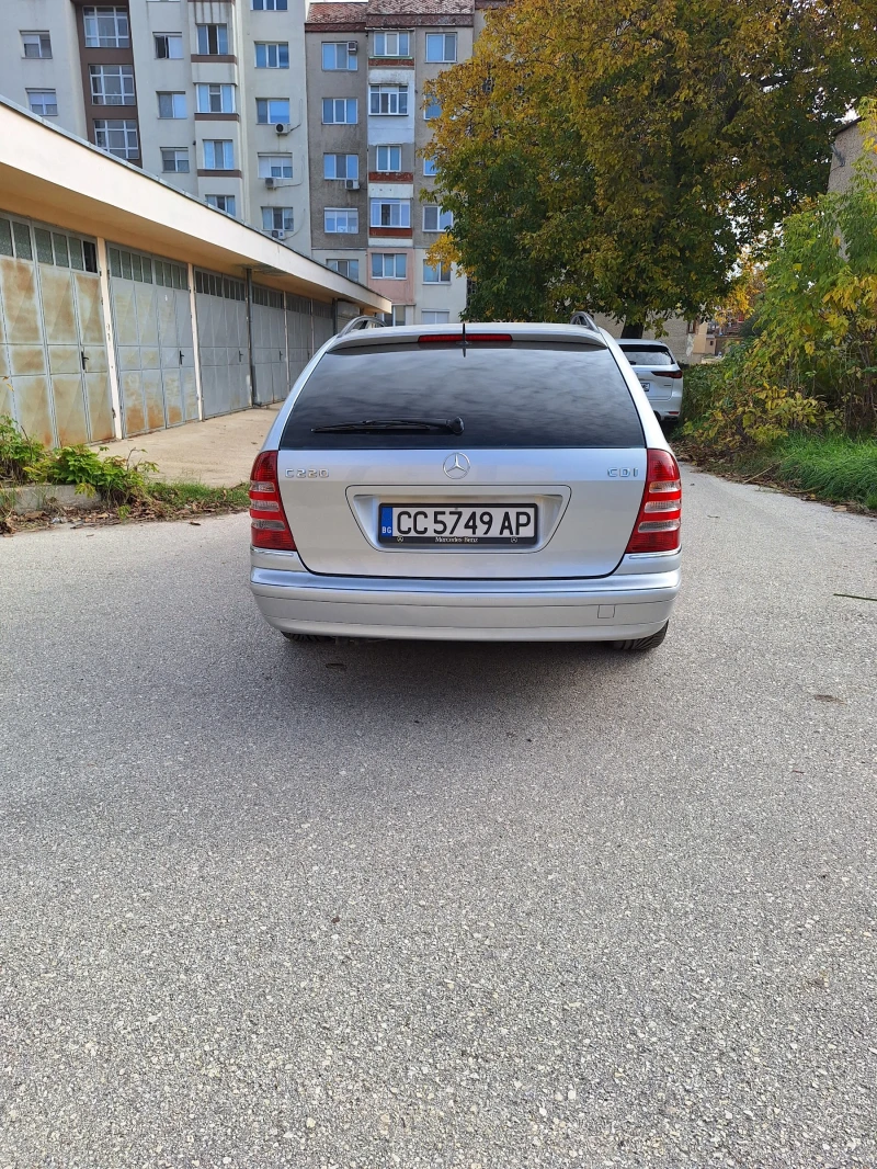 Mercedes-Benz C 220, снимка 4 - Автомобили и джипове - 47786154