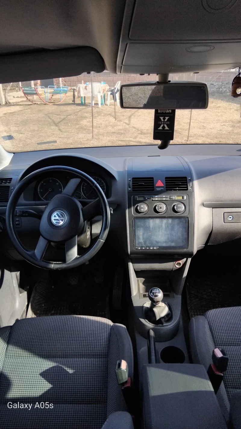 VW Touran 2.0tdi 140 konq, снимка 7 - Автомобили и джипове - 49258946