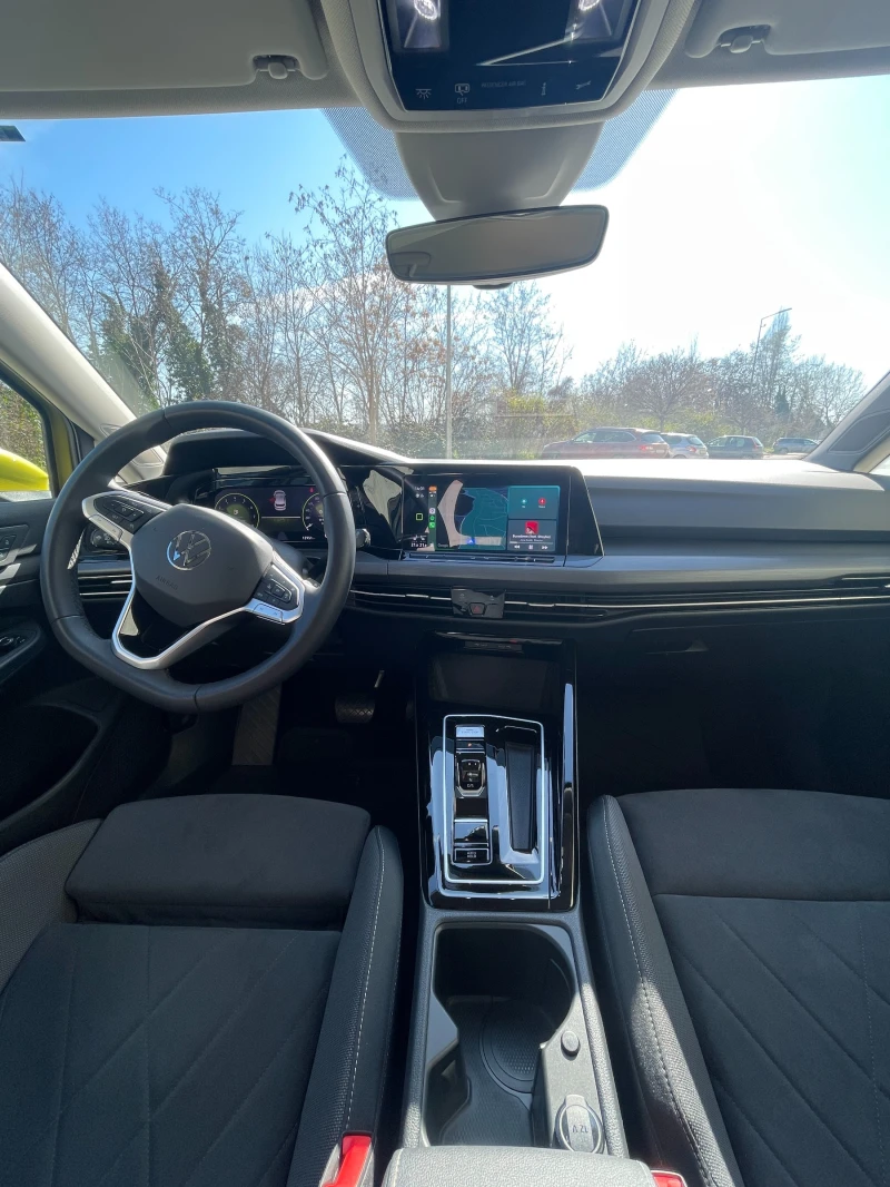 VW Golf 8 Style 1.5 eTSI OPF DSG, снимка 7 - Автомобили и джипове - 52391444