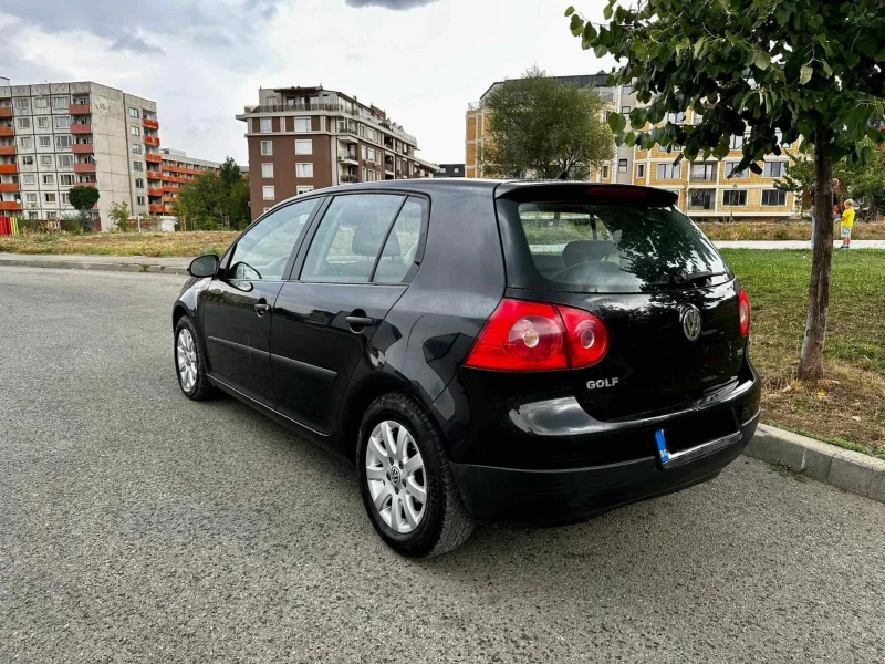 VW Golf Газ автомат, снимка 5 - Автомобили и джипове - 52462517