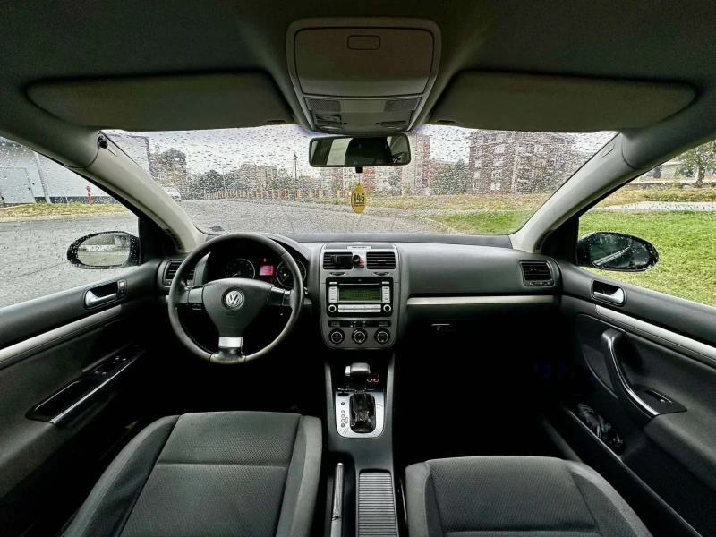 VW Golf Газ автомат, снимка 9 - Автомобили и джипове - 52462517