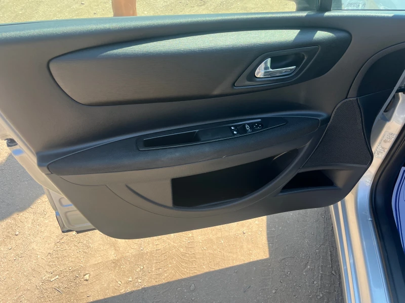 Citroen C4 1.4 БЕНЗИН, снимка 6 - Автомобили и джипове - 51286679