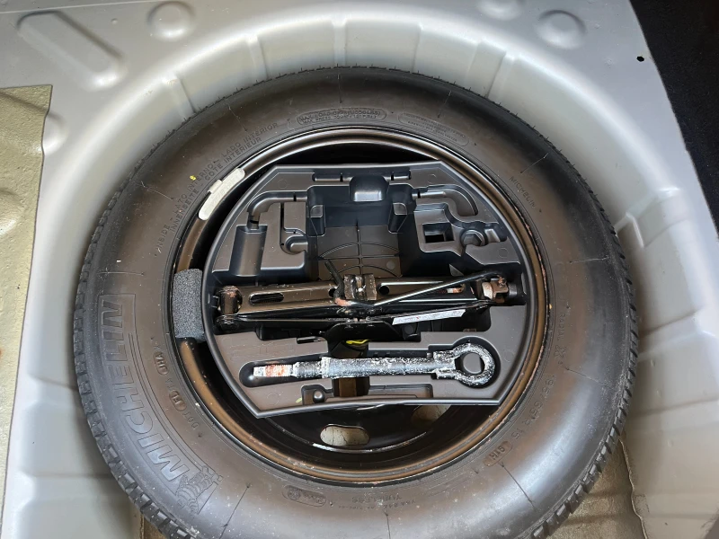 Citroen C4 1.4 БЕНЗИН, снимка 11 - Автомобили и джипове - 51286679