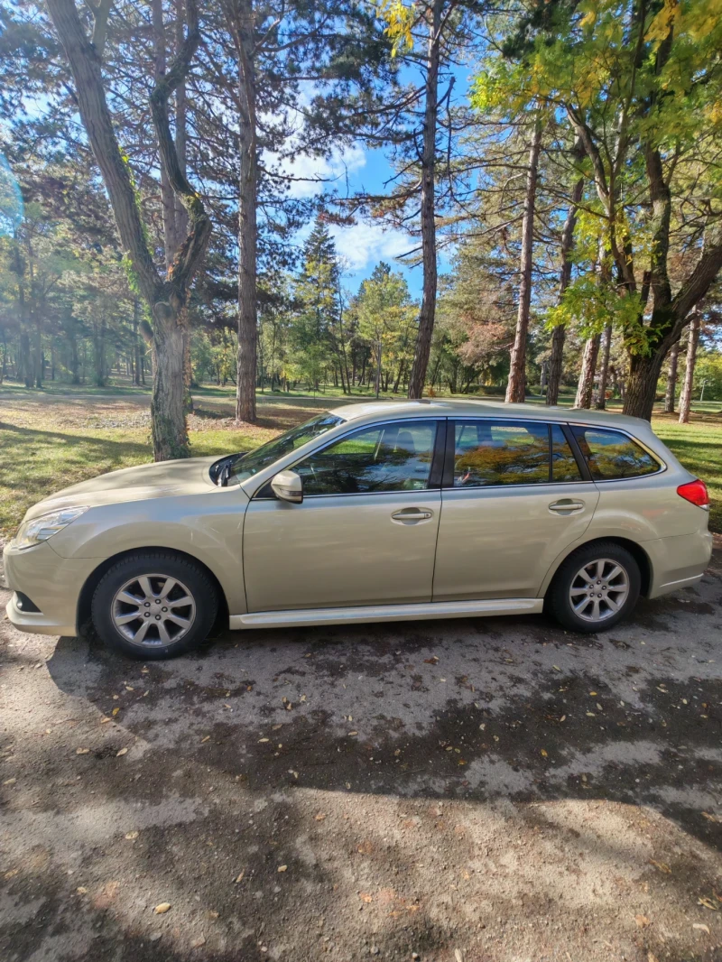 Subaru Legacy, снимка 2 - Автомобили и джипове - 52092783
