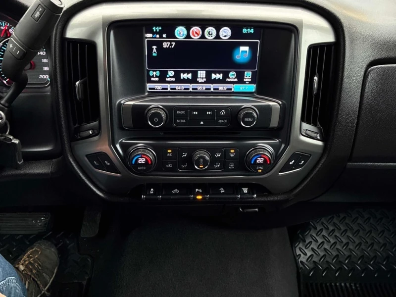 Chevrolet Silverado 2019 LT * CARFAX * БЕЗ ПЪРВОНАЧАЛНА ВНОСКА, снимка 9 - Автомобили и джипове - 52870369