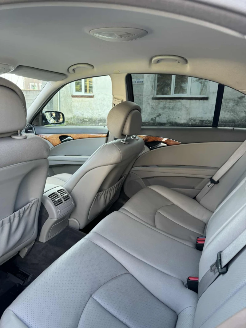 Mercedes-Benz E 220 170 hp, снимка 6 - Автомобили и джипове - 52937792