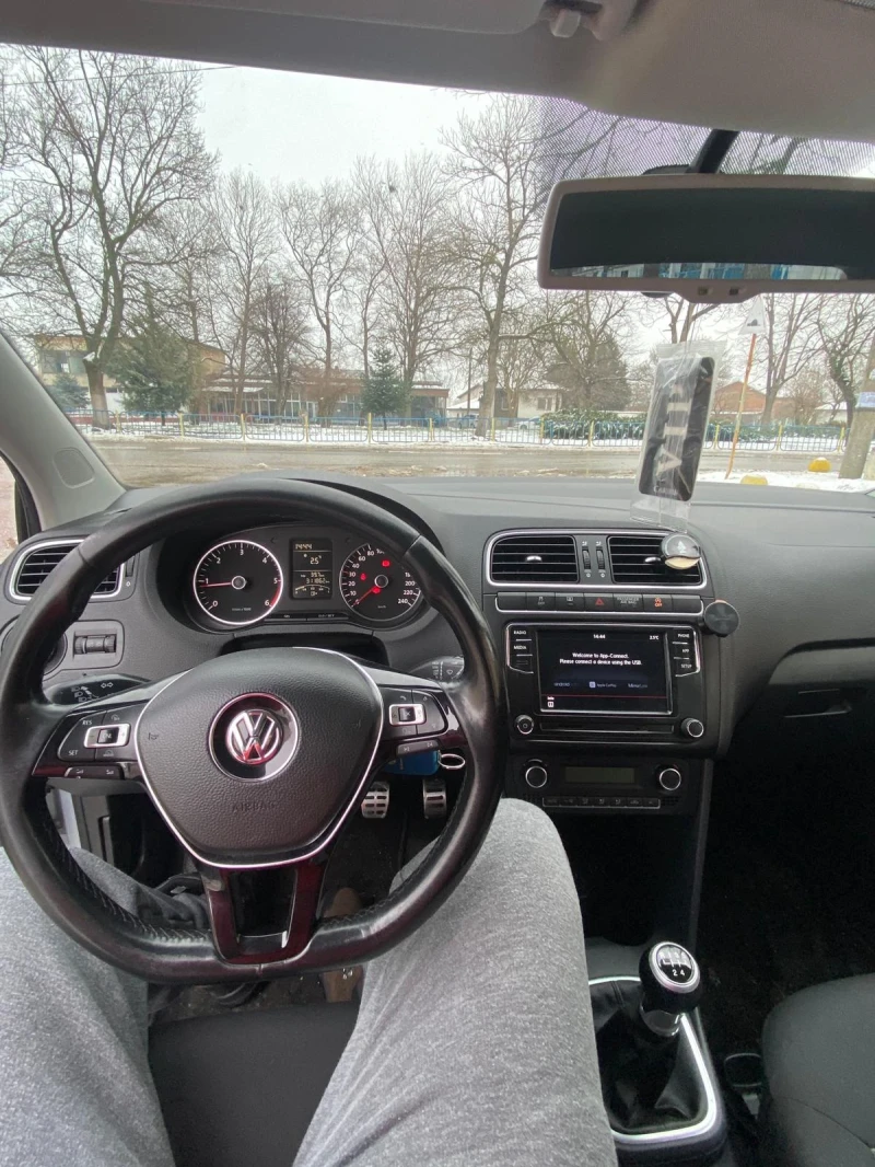 VW Polo, снимка 7 - Автомобили и джипове - 53200561