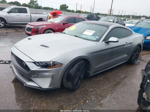 Ford Mustang ECOBOOST PREMIUM FASTBACK - изображение 2