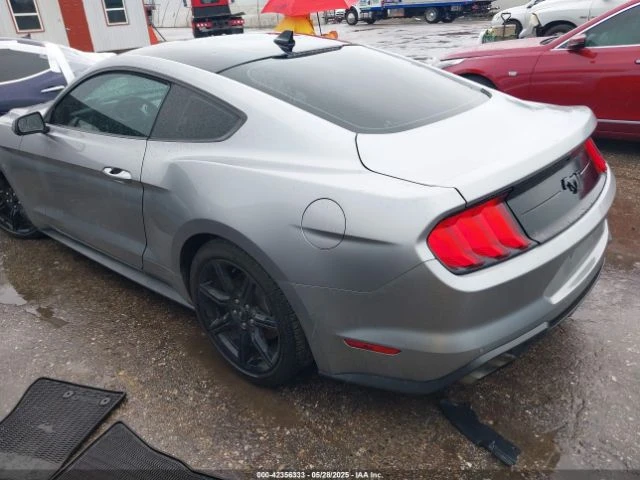 Ford Mustang ECOBOOST PREMIUM FASTBACK - изображение 3