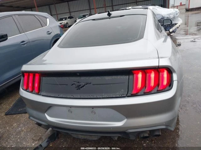 Ford Mustang ECOBOOST PREMIUM FASTBACK - изображение 4