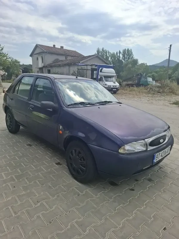 Ford Fiesta, снимка 2 - Автомобили и джипове - 55778386
