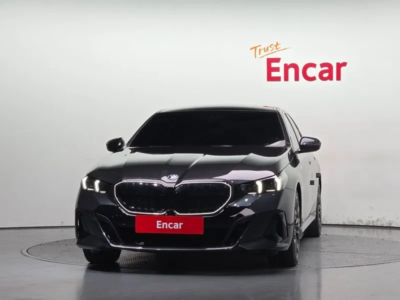 BMW i5 40M | HEAD-UP* 360 CAM* ���������*  | Mobile.bg � ����������� 4