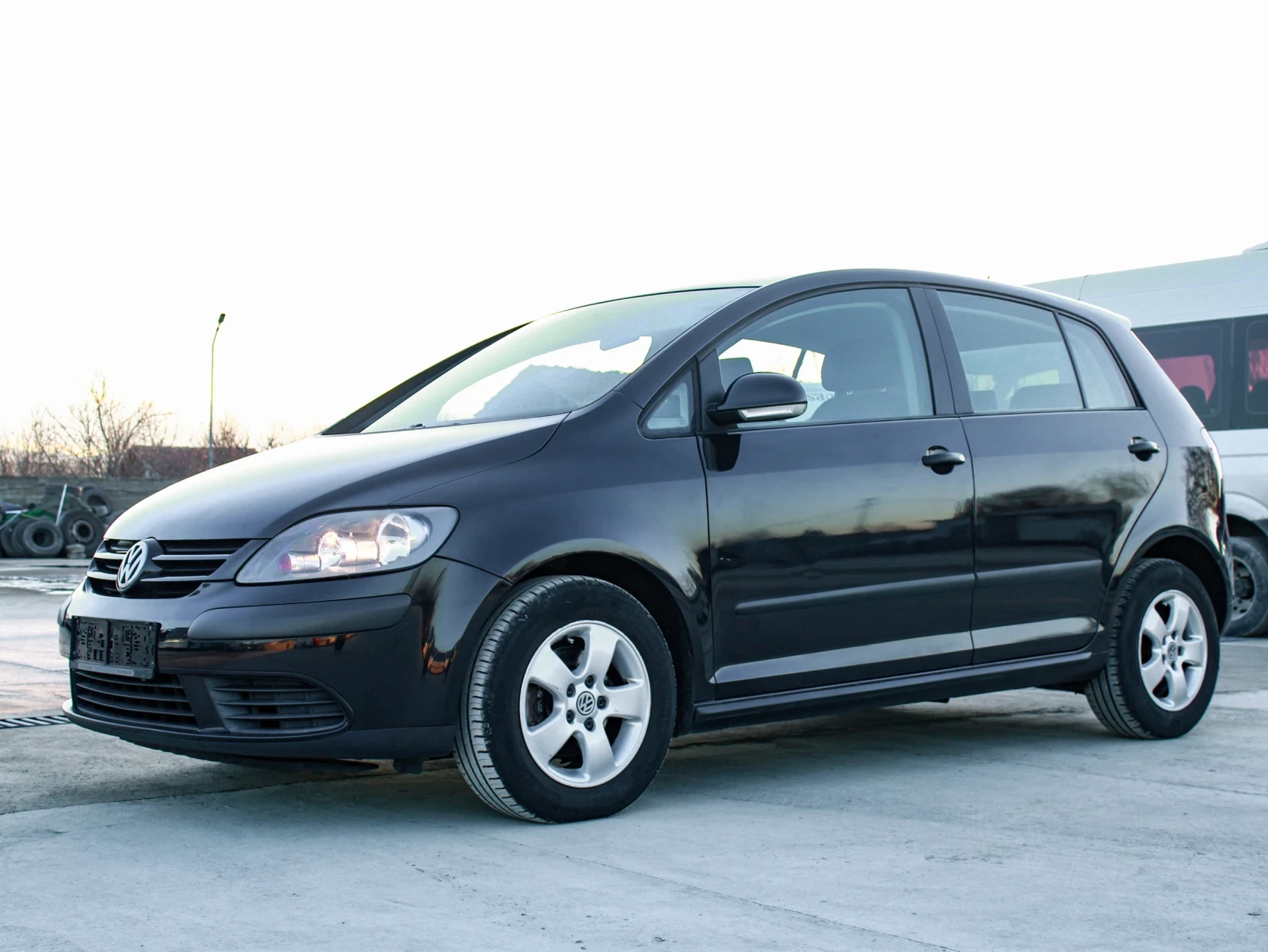 VW Golf Plus 1.9 TDi 90к.с. - изображение 8
