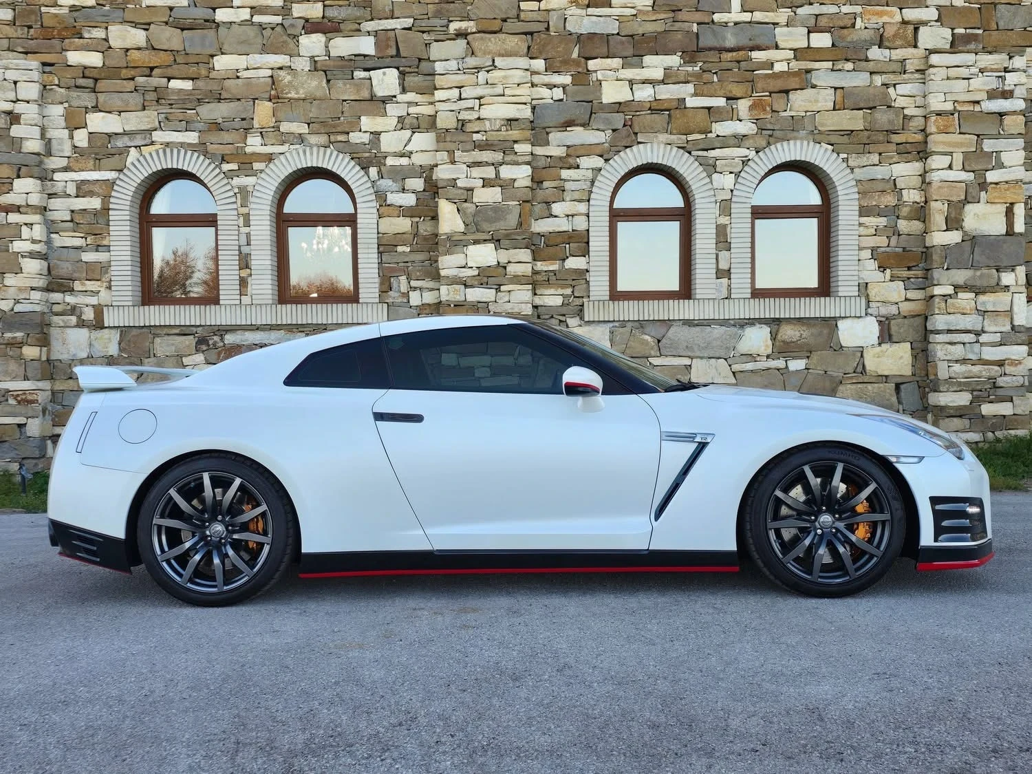 Nissan Gt-r 3.8 600K.C. - изображение 6