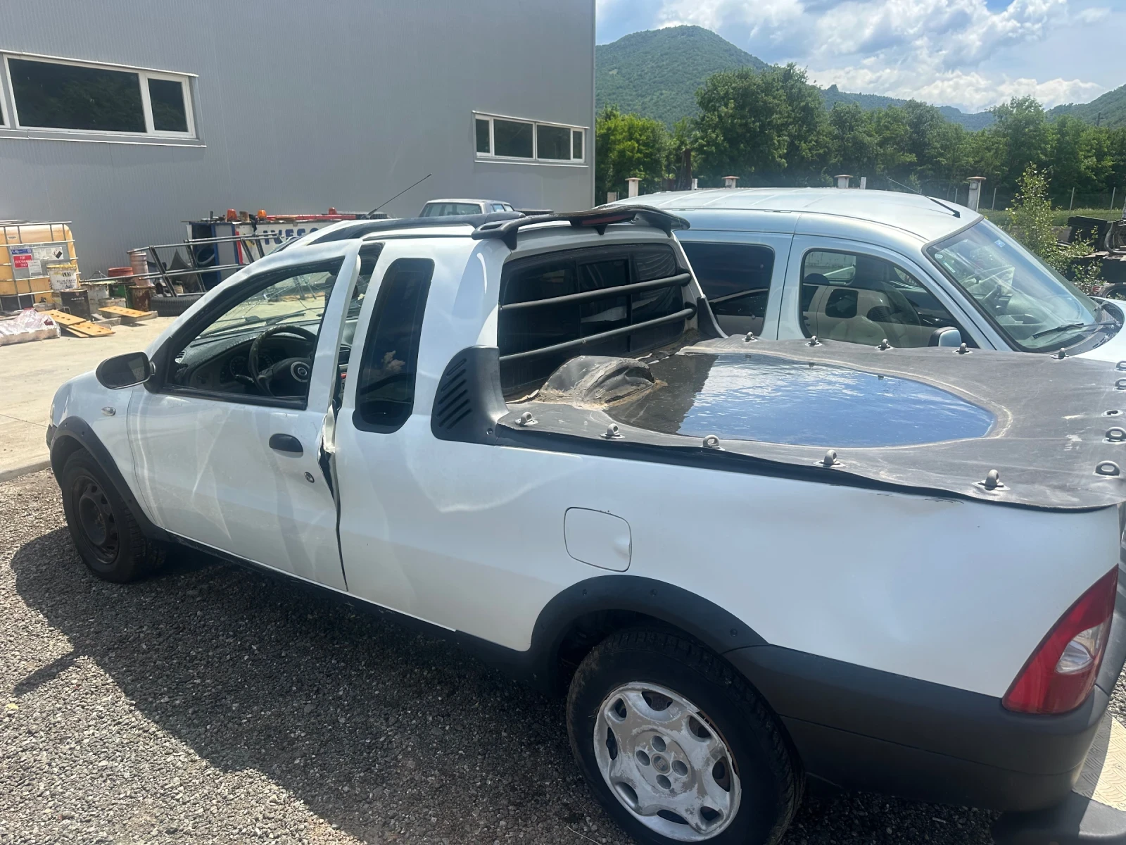 Fiat Strada  - изображение 2