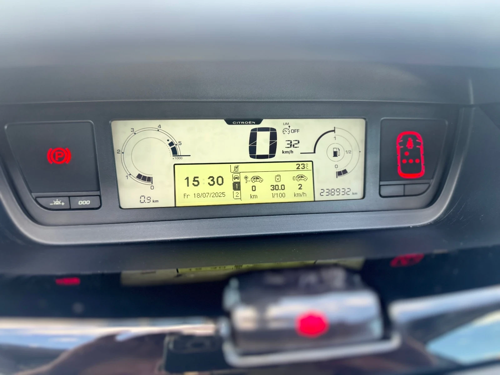 Citroen Grand C4 Picasso EVRO 5 B  6+ 1 - изображение 10
