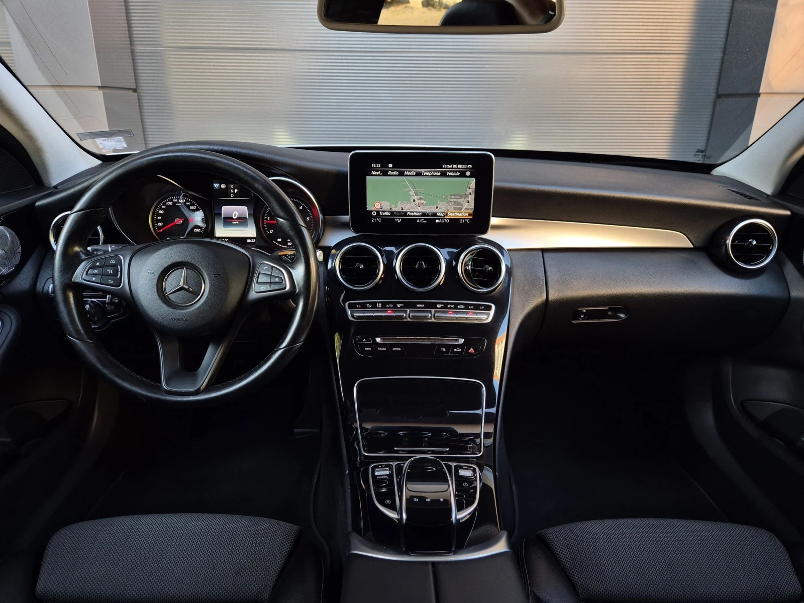 Mercedes-Benz C 220 4Matic 9g-Tronic Avangarde * Distronic - изображение 8