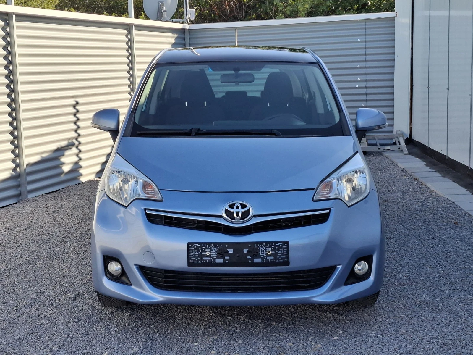 Toyota Verso S Панорама Навигация Камера - изображение 2