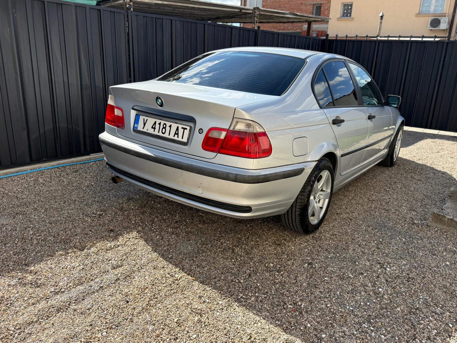 BMW 318  - изображение 4