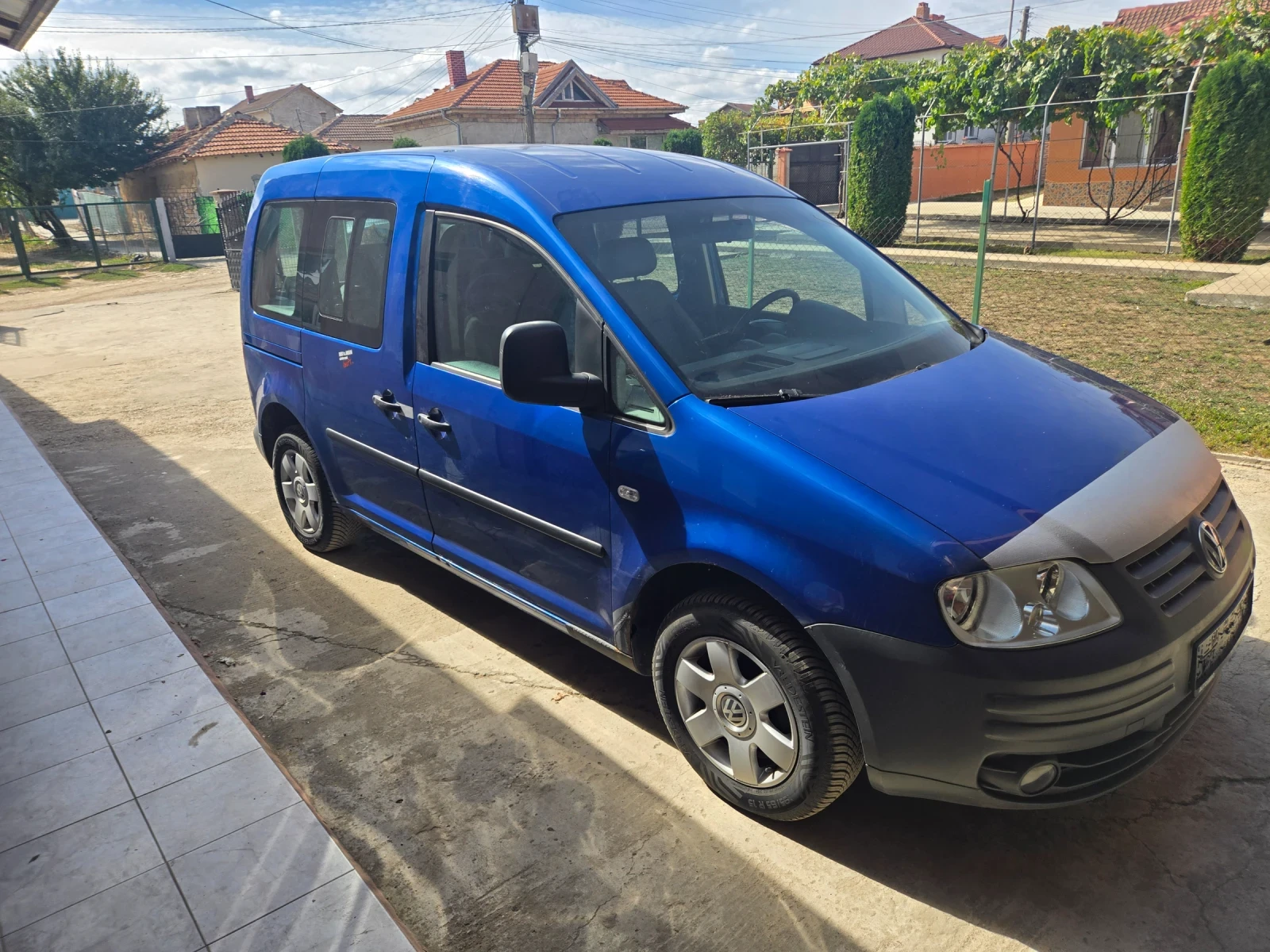 VW Caddy Tdi | Mobile.bg — изображение 8