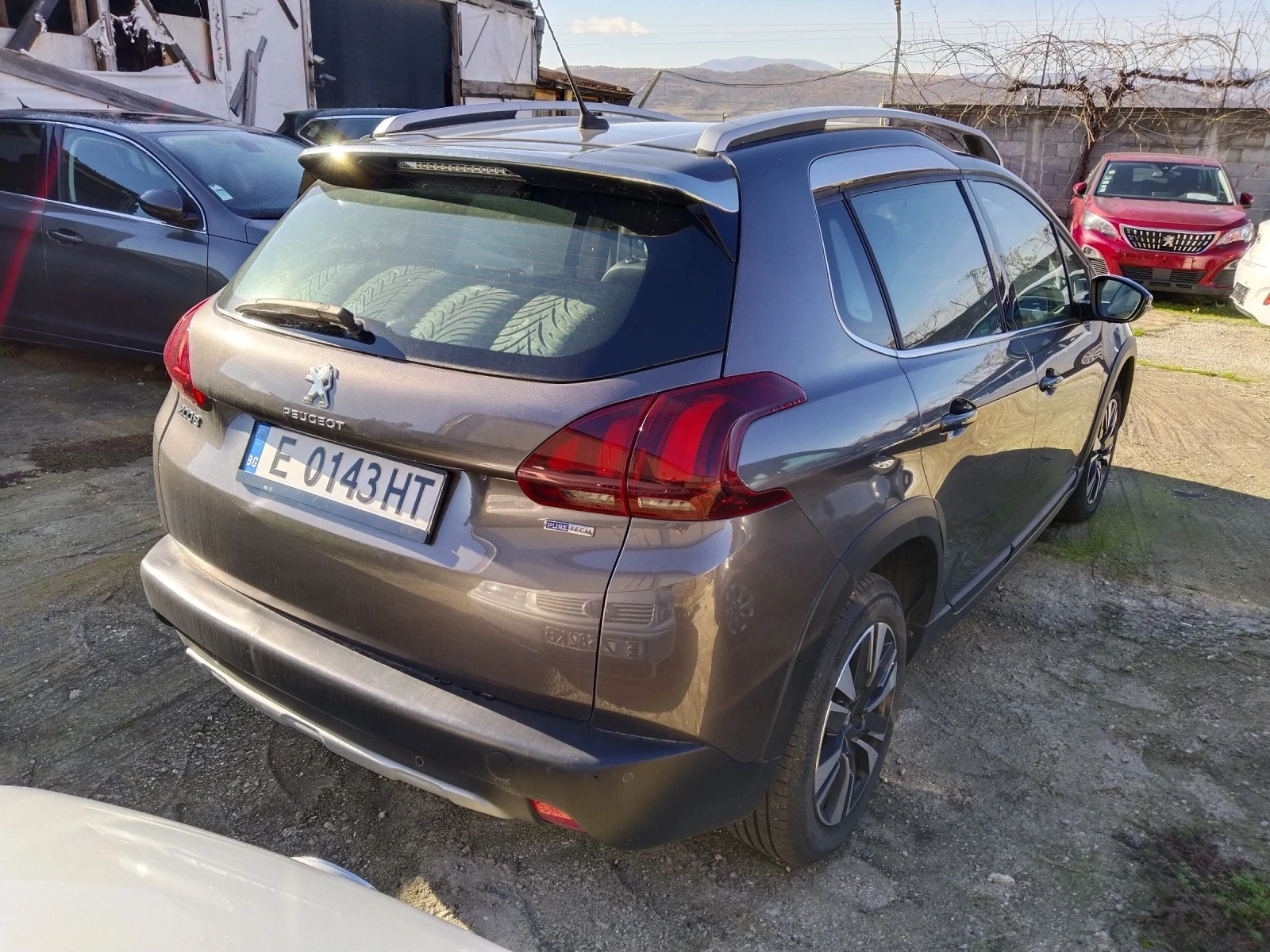 Peugeot 2008 1.2 Автоматик  - изображение 3