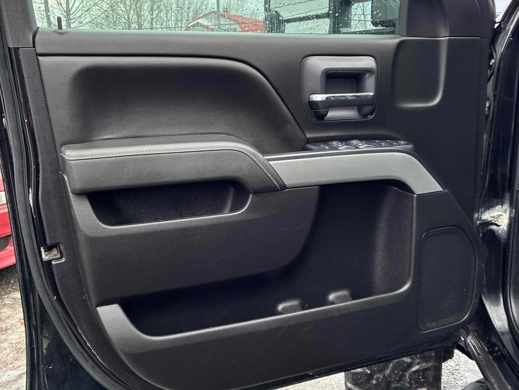 Chevrolet Silverado 2019 LT * CARFAX * БЕЗ ПЪРВОНАЧАЛНА ВНОСКА - изображение 10