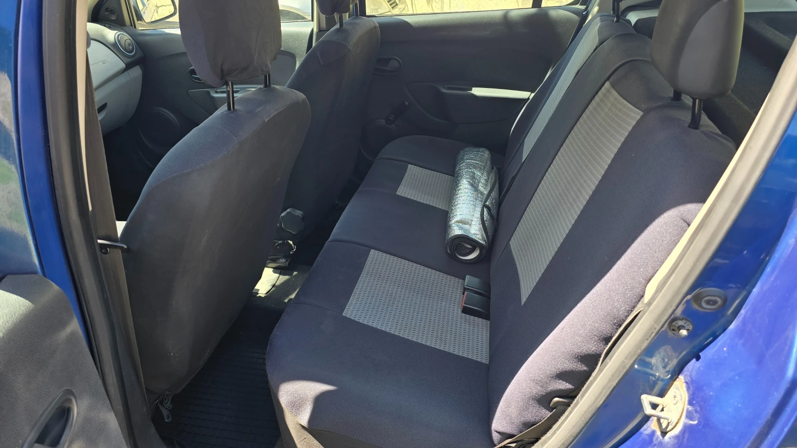 Dacia Sandero  - изображение 10