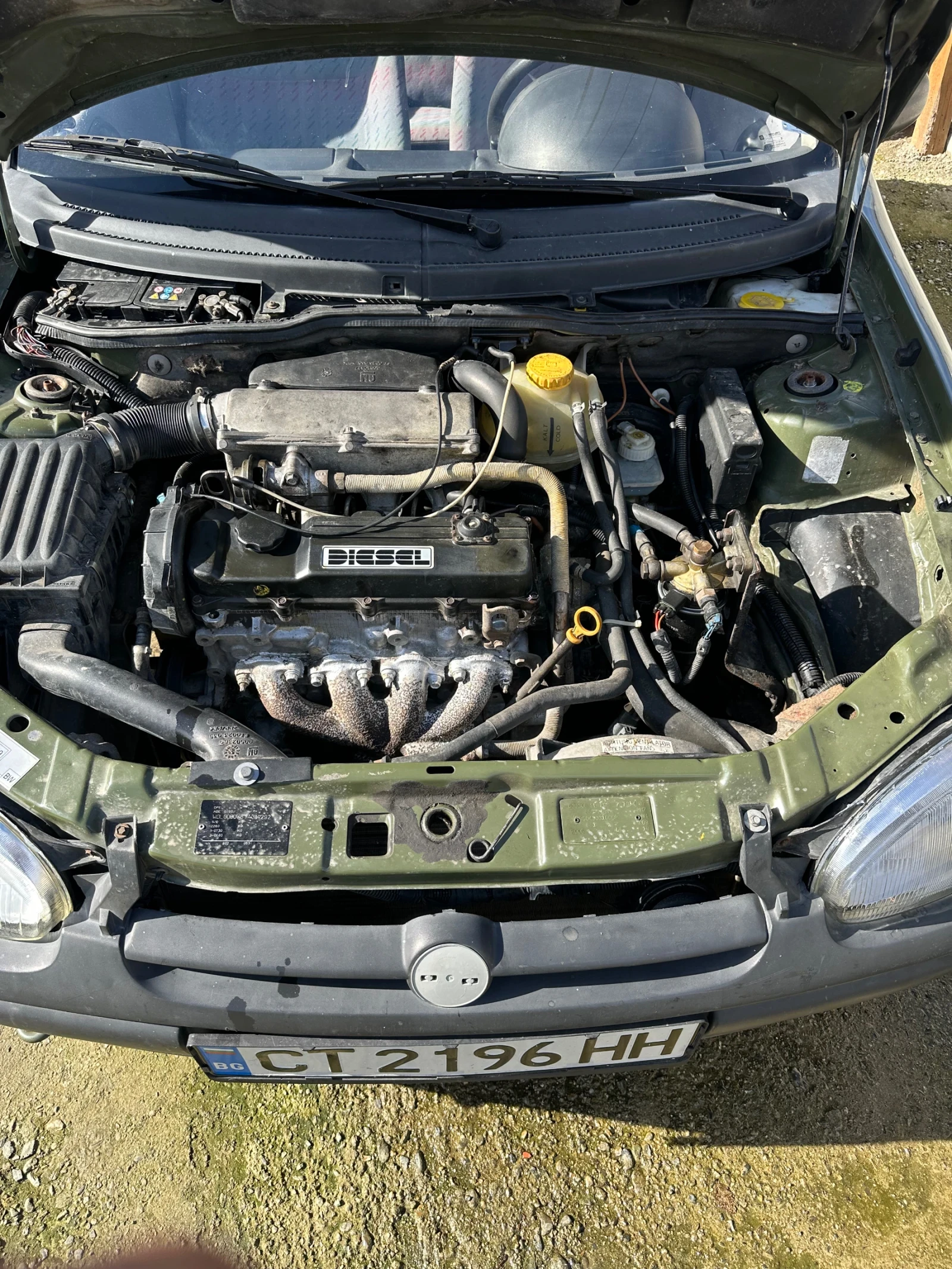 Opel Corsa  - изображение 5