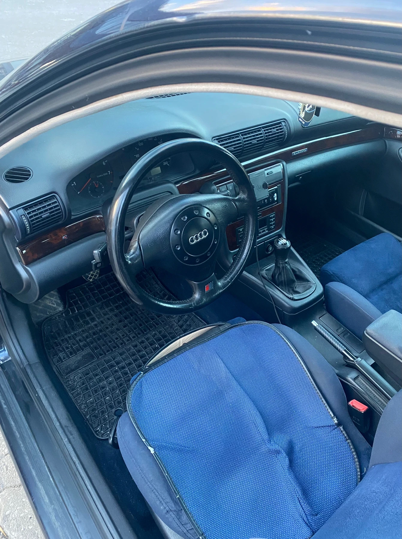 Audi A4 1, 8t quattro, снимка 9 - Автомобили и джипове - 53800842