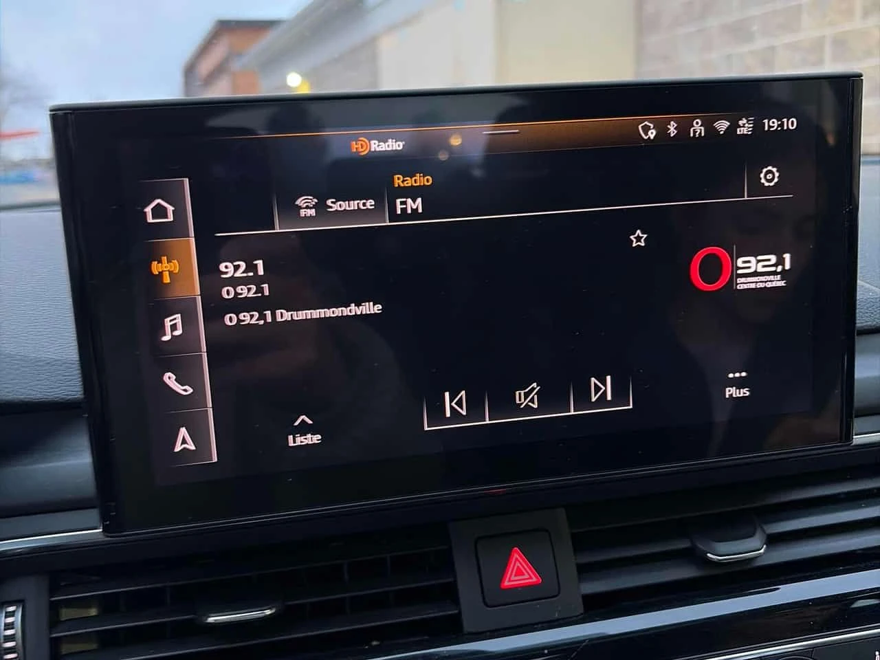 Audi A5 * 2 КЛЮЧА * КОМПЛЕКТ ГУМИ * ПОДГРЕВИ, снимка 9 - Автомобили и джипове - 54117088