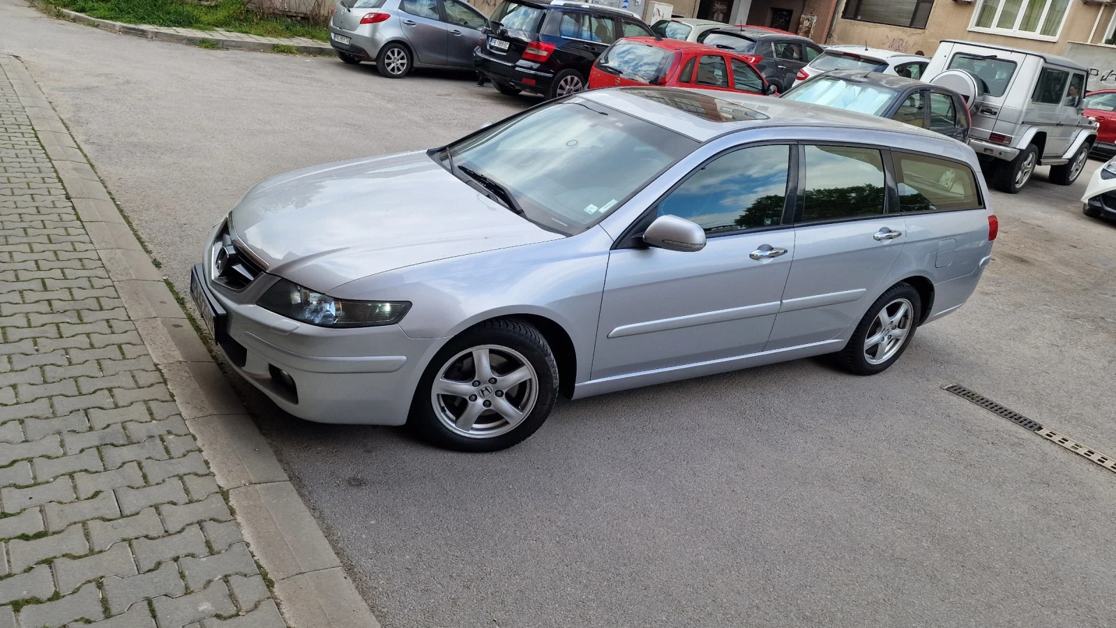 Honda Accord 2.4 i-VTEC АВТОМАТ Газ КОМБИ Обслужена