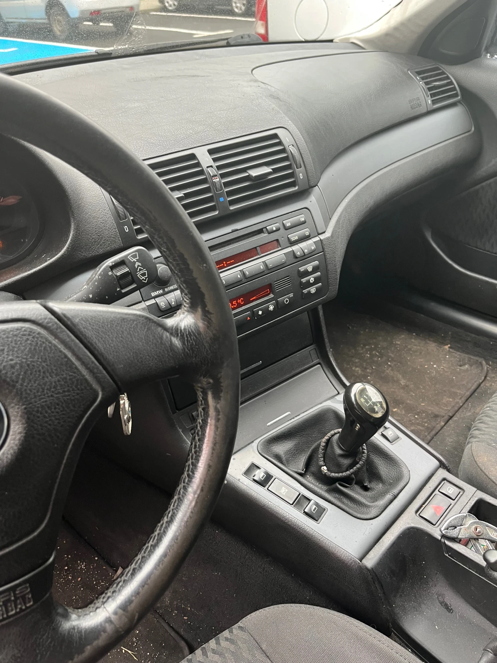 BMW 318 318i, снимка 5 - Автомобили и джипове - 54574708