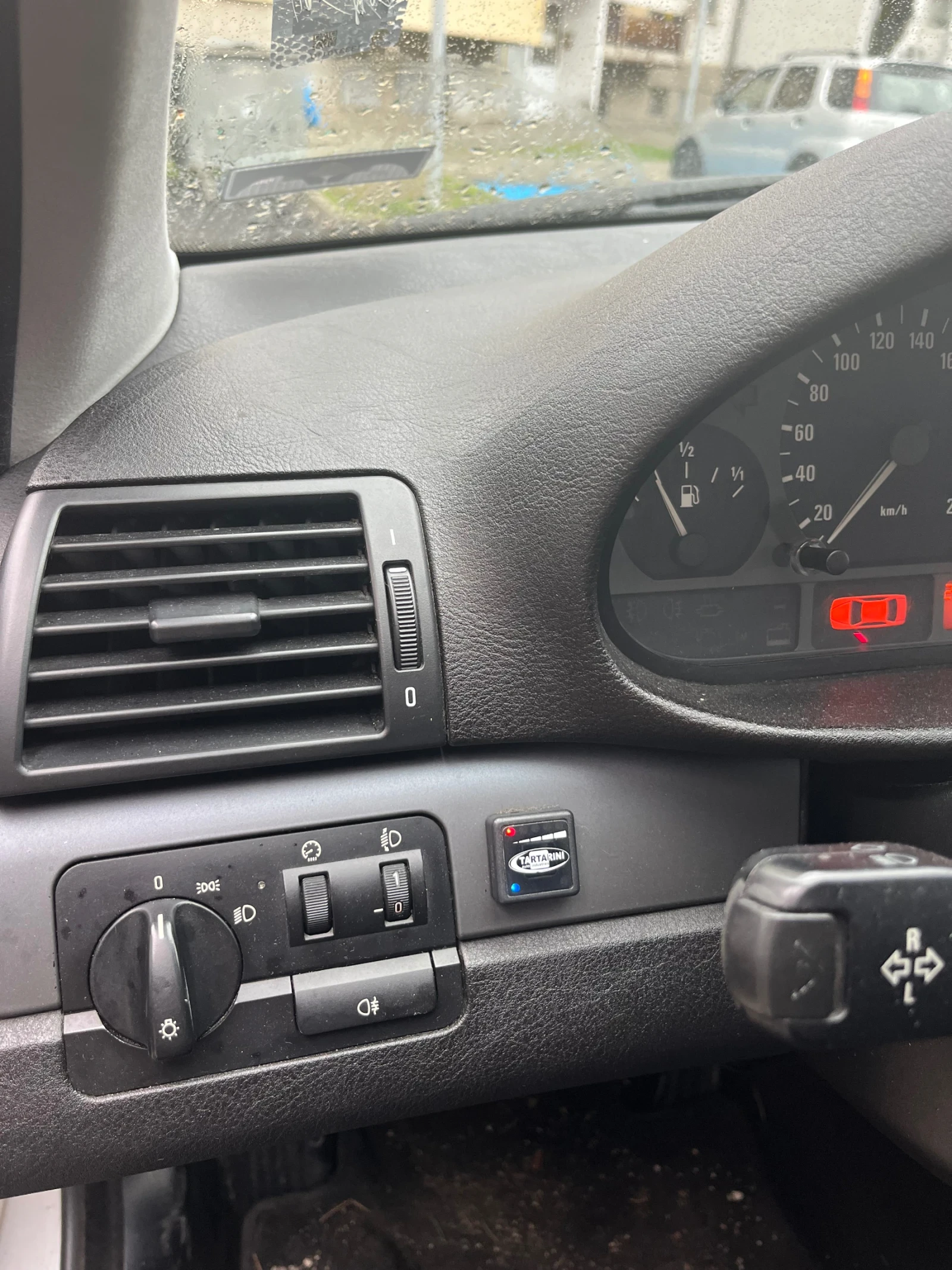 BMW 318 318i, снимка 6 - Автомобили и джипове - 54574708