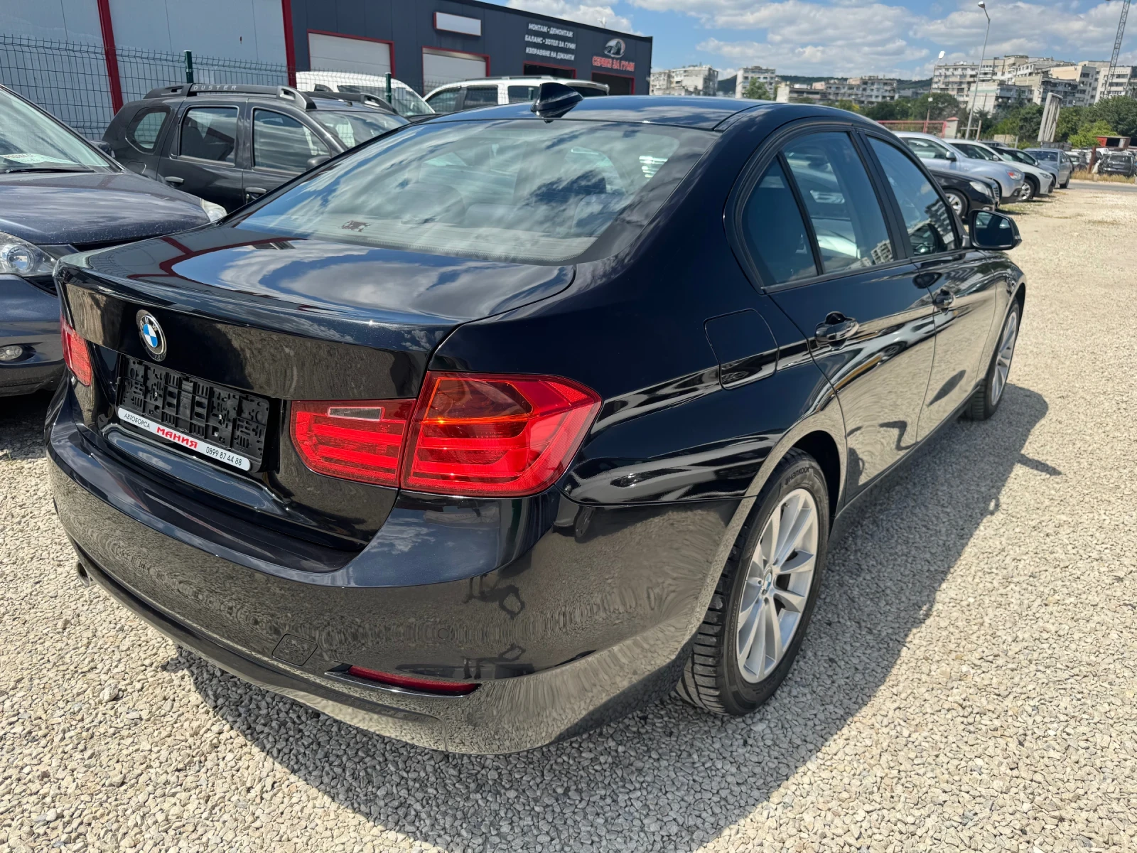 BMW 320 2.0d, снимка 4 - Автомобили и джипове - 55006428